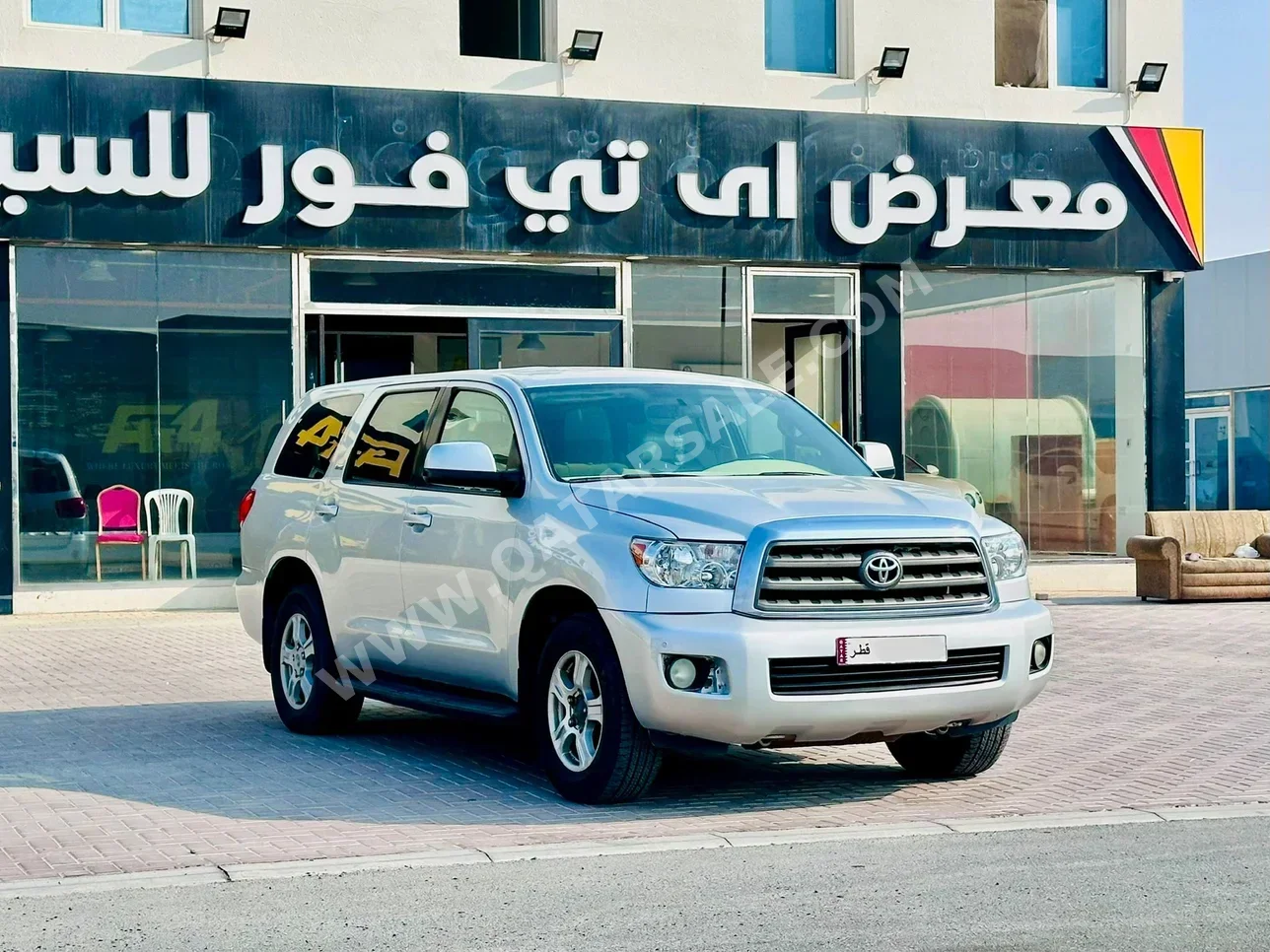 Toyota Sequoia SR5 2013 Automatic 357,000 Km 8 Cylinder Four Wheel Drive (4WD) SUV Silver