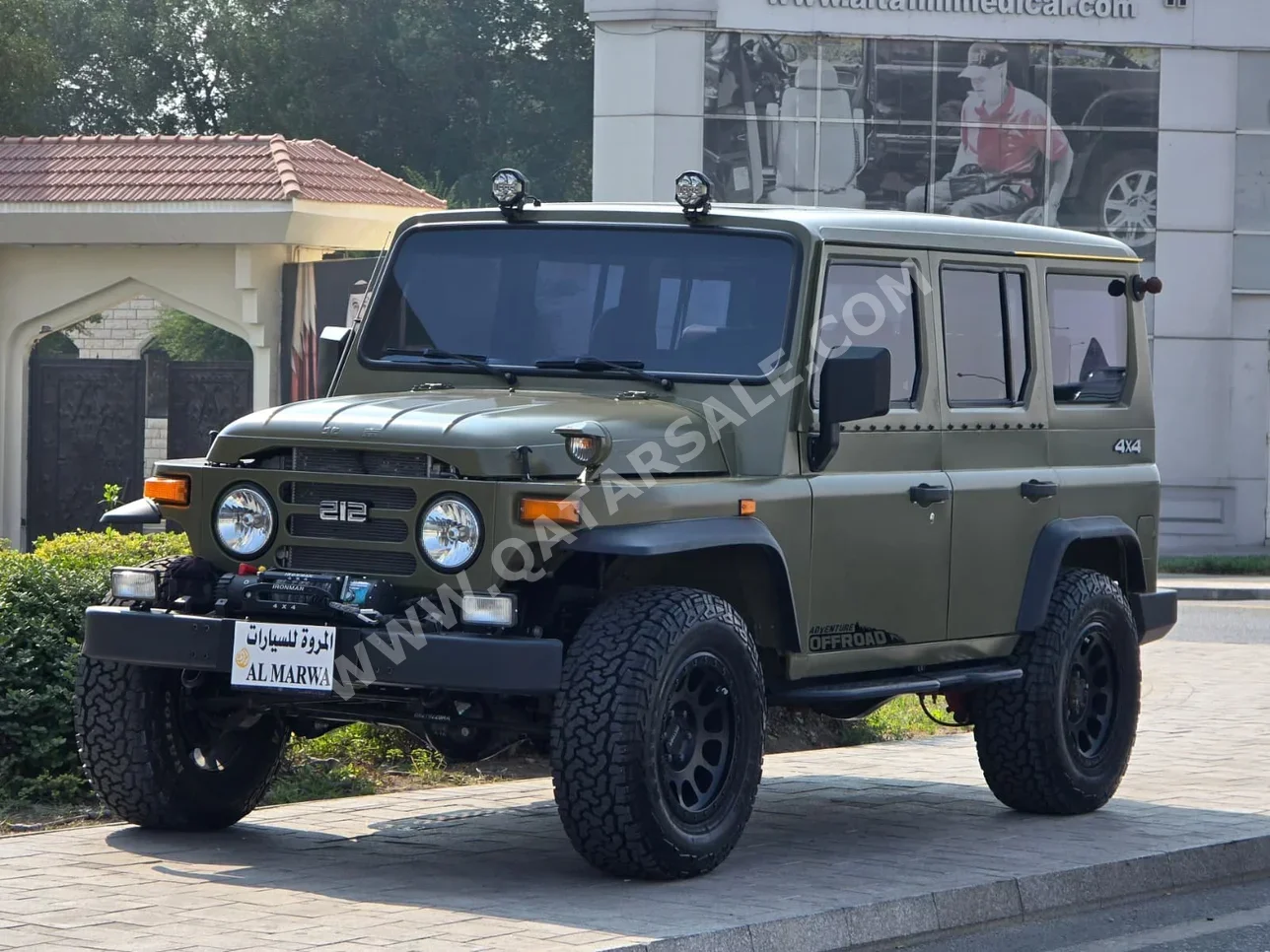 بي اي دبليو 212 2024 عادي 8,000 كم 4 سلندر دفع رباعي اس يو في أخضر