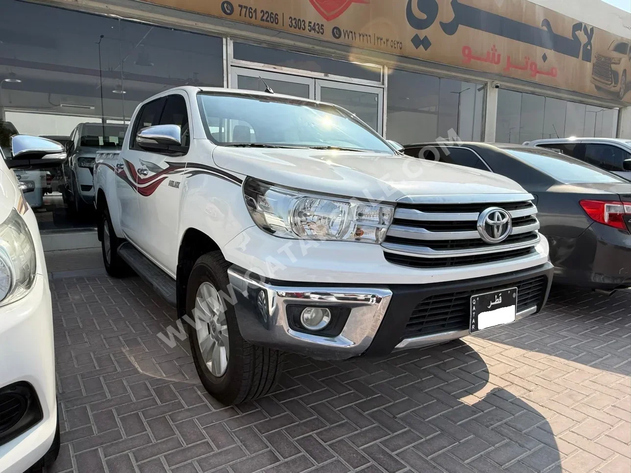 تويوتا هاي لوكس 2020 اوتوماتيك 62,000 كم 4 سلندر دفع رباعي بيكب أبيض