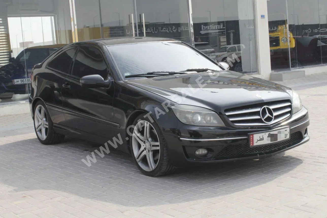 مرسيدس - بنز سي ال سي 200 2009 اوتوماتيك 253,000 كم 4 سلندر دفع خلفي سيدان أسود