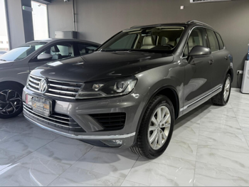 فوكس واغن  طوارق  2016  اوتوماتيك  112,000 كم  6 سلندر  دفع كلي مستمر  اس يو في  بني