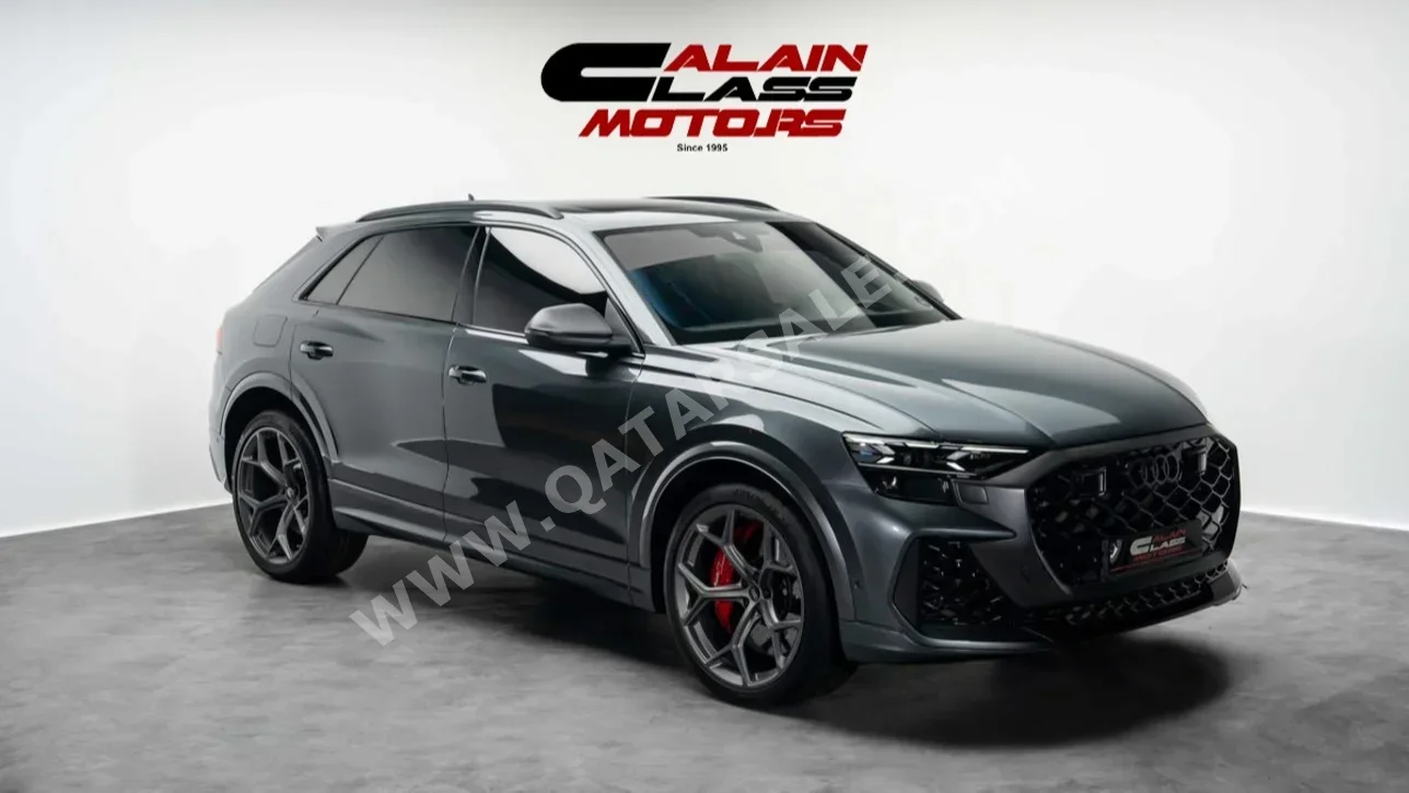 Audi  RSQ8  Performance  2025  Automatic  3,221 Km  8 Cylinder  All Wheel Drive (AWD)  SUV  Gray