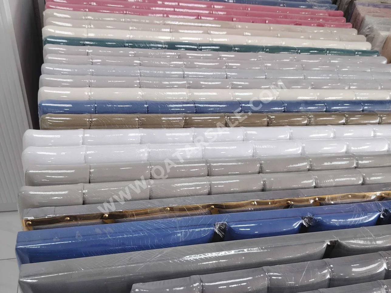 الأسّرة - فردي - متعدد الألوان - متضمنة المرتبة