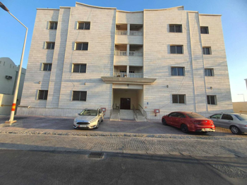 Buildings, Towers & Compounds - Family Residential - Doha - Madinat Khalifa South For Sale