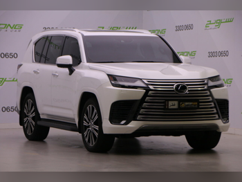 لكزس ال اكس 600 لكجري 2024 اوتوماتيك 60,000 كم 6 سلندر دفع رباعي اس يو في أبيض تحت الضمان