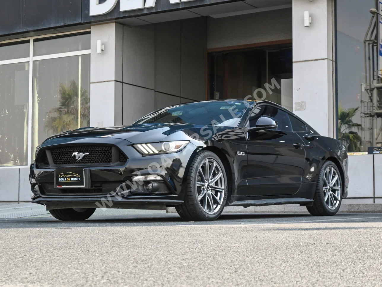 Ford Mustang GT 2015 Automatic 71,000 Km 8 Cylinder Rear Wheel Drive (RWD) Coupe / Sport Black