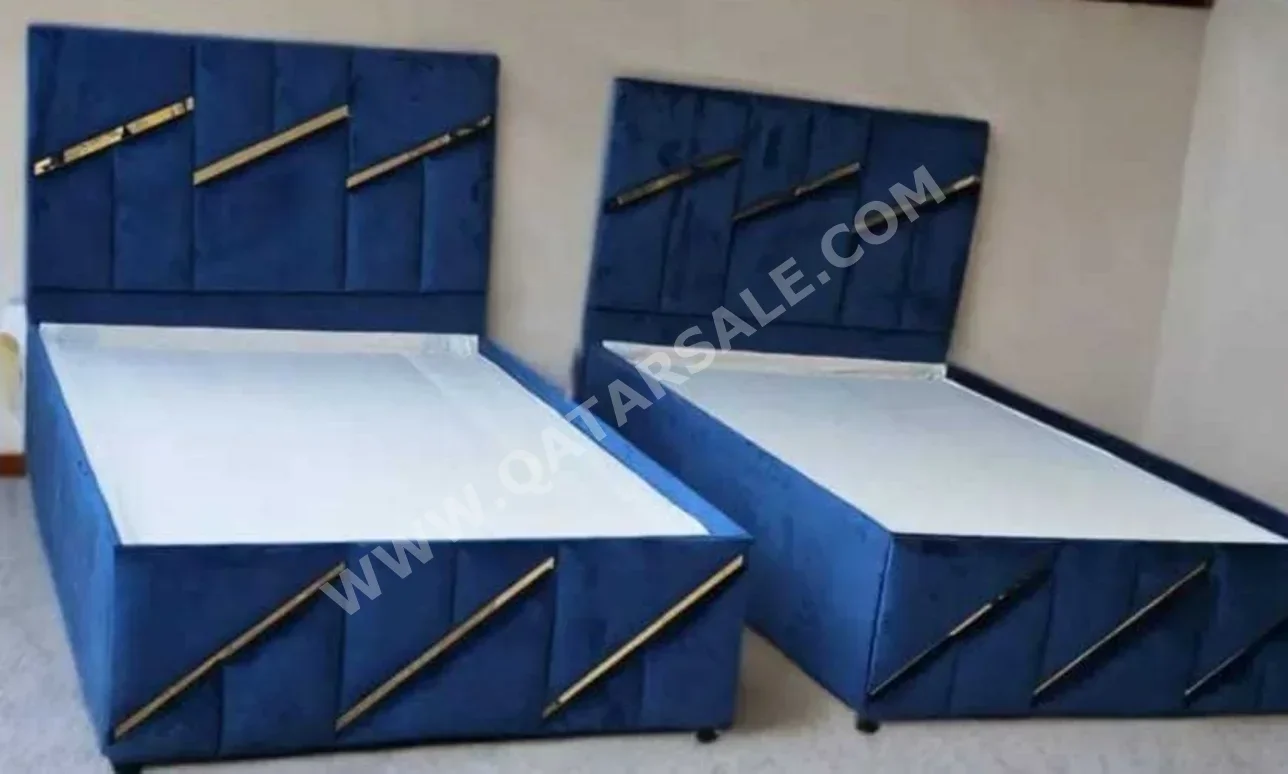 الأسّرة - فردي - أخضر - متضمنة المرتبة