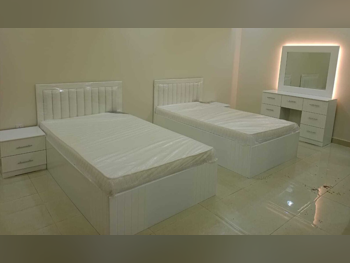 Bedroom Sets - 3 Pieces Set - White