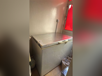 مجمدات أبيض \  401-450 لتر  علوي