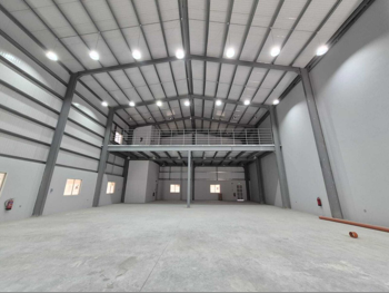 مخازن و مستودعات - الوكرة  - بركة العوامر  -المساحة: 1000 متر مربع