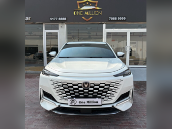 Changan UNI-K 2023 Automatic 76,000 Km 4 Cylinder Four Wheel Drive (4WD) SUV White With Warranty
