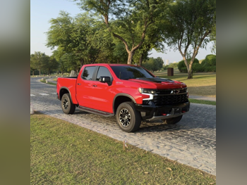 Chevrolet  Silverado  ZR 2  2022  Automatic  65,000 Km  8 Cylinder  Four Wheel Drive (4WD)  Pick Up  Red  With Warranty