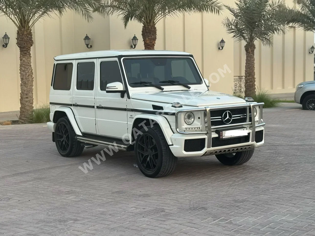 مرسيدس - بنز جي - كلاس 63 اي ام جي 2016 اوتوماتيك 153,000 كم 8 سلندر دفع رباعي اس يو في أبيض