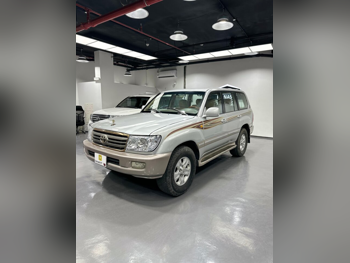 Toyota  Land Cruiser  GXR  2007  Manual  262,900 Km  6 Cylinder  Four Wheel Drive (4WD)  SUV  Silver