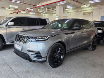 لاند روفر  رنج روفر  فيلار-ار - داينمك  2021  اوتوماتيك  89,000 كم  4 سلندر  دفع رباعي  اس يو في  رمادي