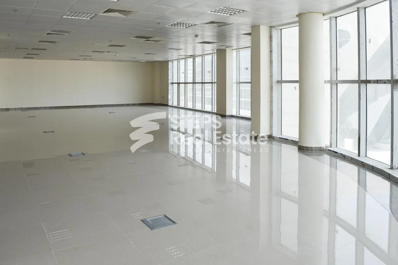 Commercial Offices - Not Furnished - Doha - Najma
