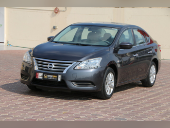 Nissan Sentra 2017 Automatic 74,000 Km 4 Cylinder Front Wheel Drive (FWD) Sedan Gray