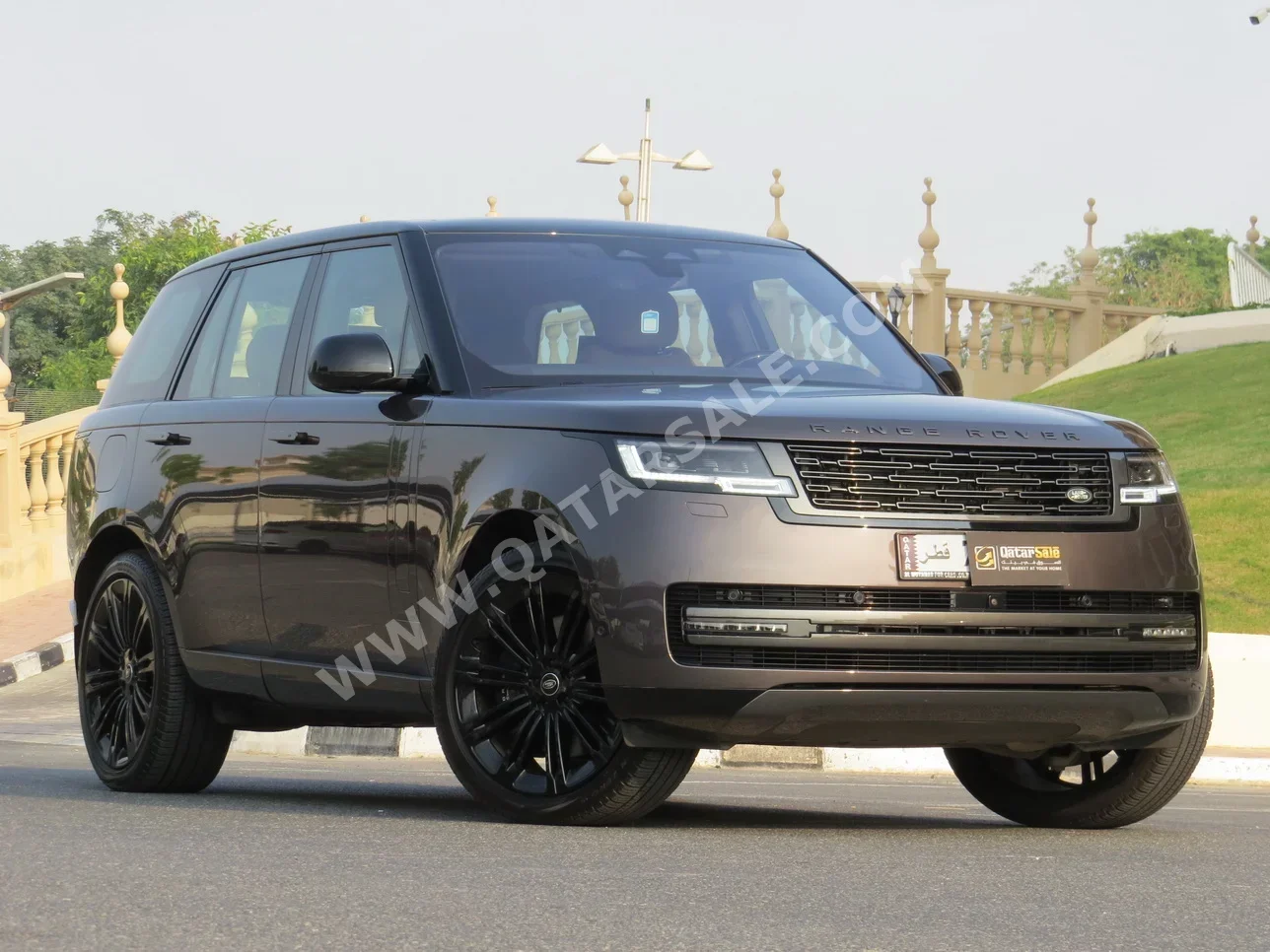 لاند روفر  رنج روفر  فوج اوتوبايوغرافي  2023  اوتوماتيك  11,000 كم  8 سلندر  دفع رباعي  اس يو في  بني  تحت الضمان