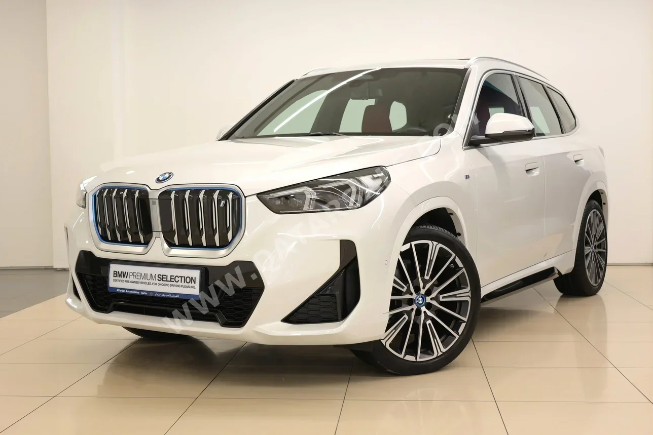 بي ام دبليو  اي اكس  1  2024  اوتوماتيك  10,000 كم  0 سلندر  دفع خلفي  اس يو في  أبيض  تحت الضمان