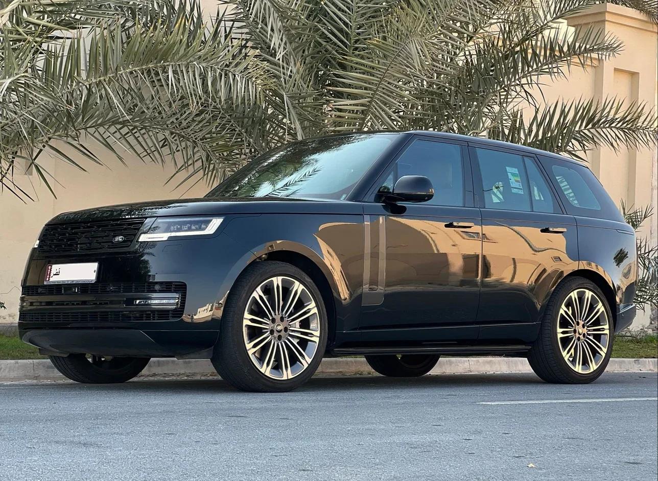 لاند روفر  رنج روفر  فوج اتش اس اي  2024  اوتوماتيك  47,000 كم  8 سلندر  دفع رباعي  اس يو في  أسود  تحت الضمان