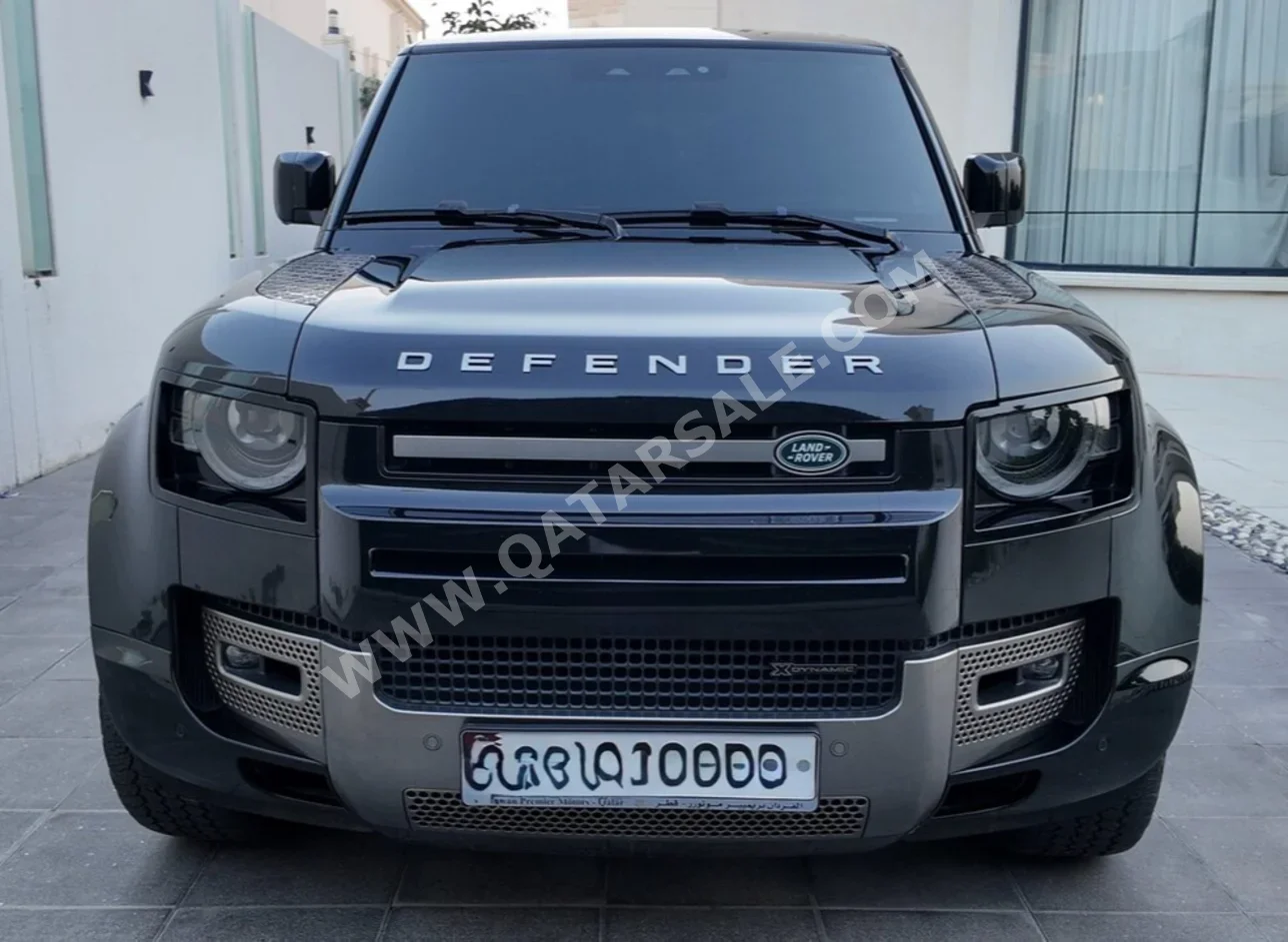 لاند روفر  ديفيندر  90 اكس  2023  اوتوماتيك  66,000 كم  6 سلندر  دفع رباعي  اس يو في  أسود  تحت الضمان