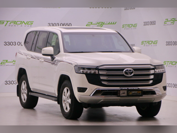 تويوتا لاند كروزر جي اكس ار توين توربو 2022 اوتوماتيك 84,000 كم 6 سلندر دفع رباعي اس يو في أبيض