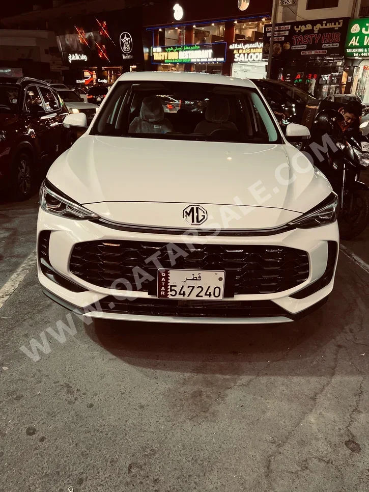 ام جي  زد اس  4 سلندر  إس يو في 2 في 4  أبيض  2026