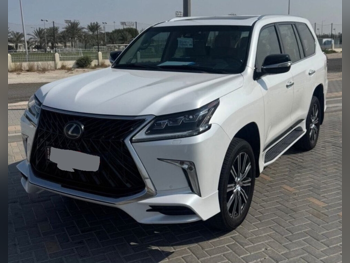 لكزس ال اكس 570 اس 2019 اوتوماتيك 78,000 كم 8 سلندر دفع رباعي اس يو في أبيض