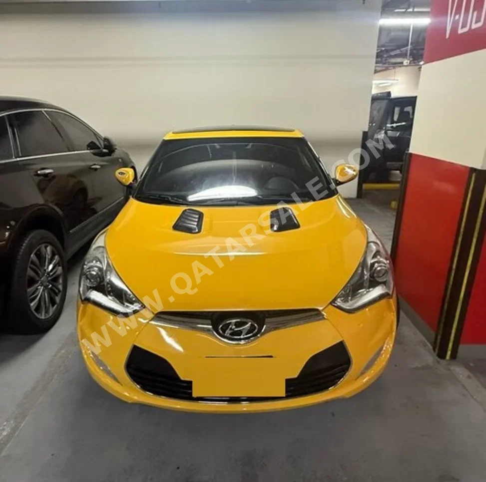 هيونداي فيلوستير 2017 اوتوماتيك 82,000 كم 4 سلندر سحب امامي هاتشباك أصفر