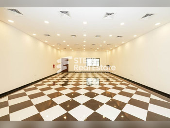 مكاتب تجارية - غير مفروشة - أم صلال - الخريطيات