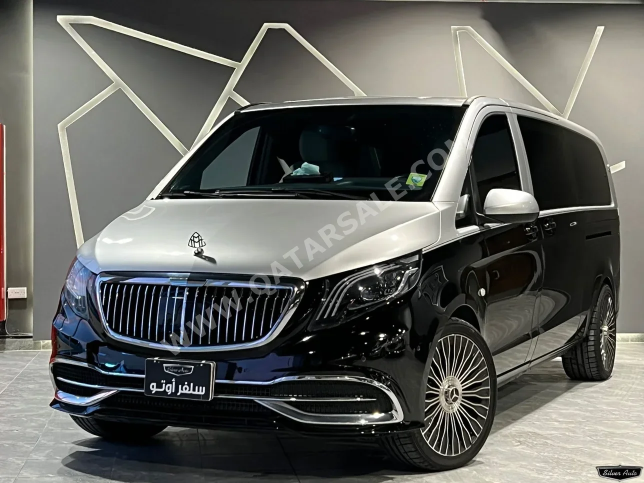 Mercedes-Benz V-Class 250 Maybach 2018 Automatic 78,000 Km 8 Cylinder Four Wheel Drive (4WD) SUV Black