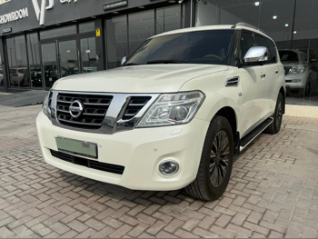 Nissan Patrol Platinum 2015 Automatic 160,000 Km 8 Cylinder Four Wheel Drive (4WD) SUV White