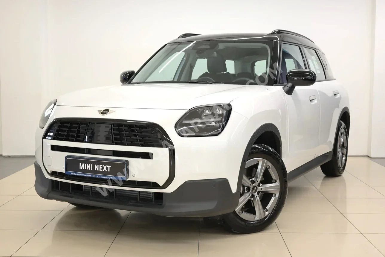 Mini  Cooper  CountryMan  2025  Automatic  6,000 Km  4 Cylinder  All Wheel Drive (AWD)  Hatchback  White  With Warranty