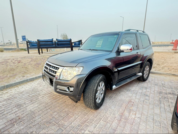 Mitsubishi  Pajero  GLS  2017  Automatic  153,000 Km  6 Cylinder  Four Wheel Drive (4WD)  SUV  Gray