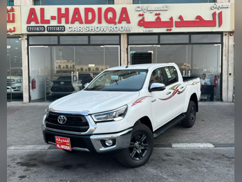 Toyota Hilux 2025 Manual 0 Km 4 Cylinder Four Wheel Drive (4WD) Pick Up White With Warranty