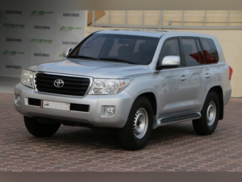 Toyota  Land Cruiser  GX  2015  Automatic  369,000 Km  6 Cylinder  Four Wheel Drive (4WD)  SUV  Silver