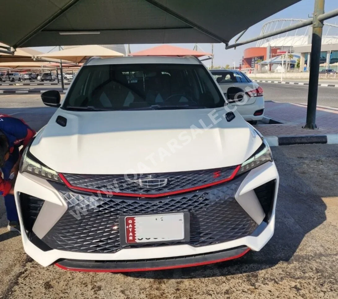 Geely Coolray 2025 Automatic 12,000 Km 4 Cylinder Front Wheel Drive (FWD) SUV White With Warranty