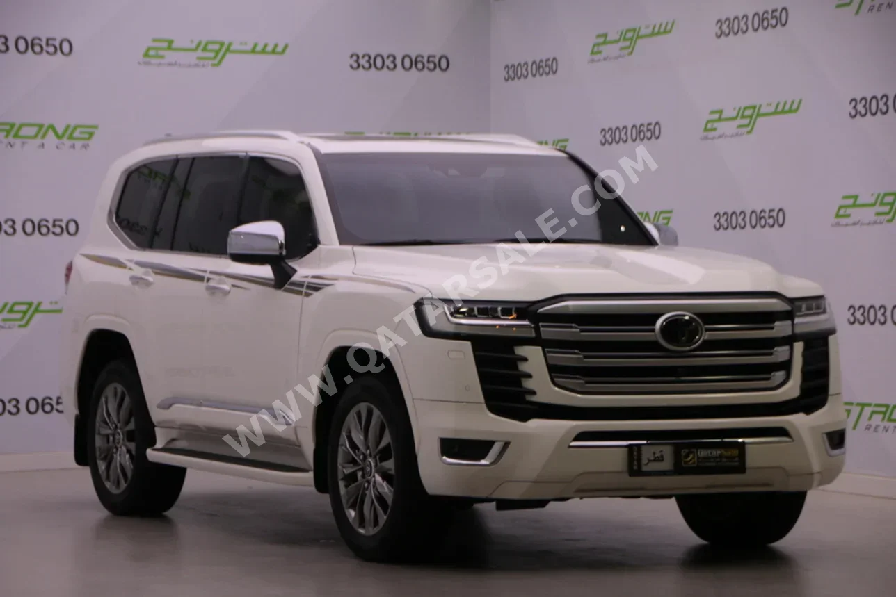 Toyota Land Cruiser VXR Twin Turbo 2022 Automatic 138,000 Km 6 Cylinder Four Wheel Drive (4WD) SUV White