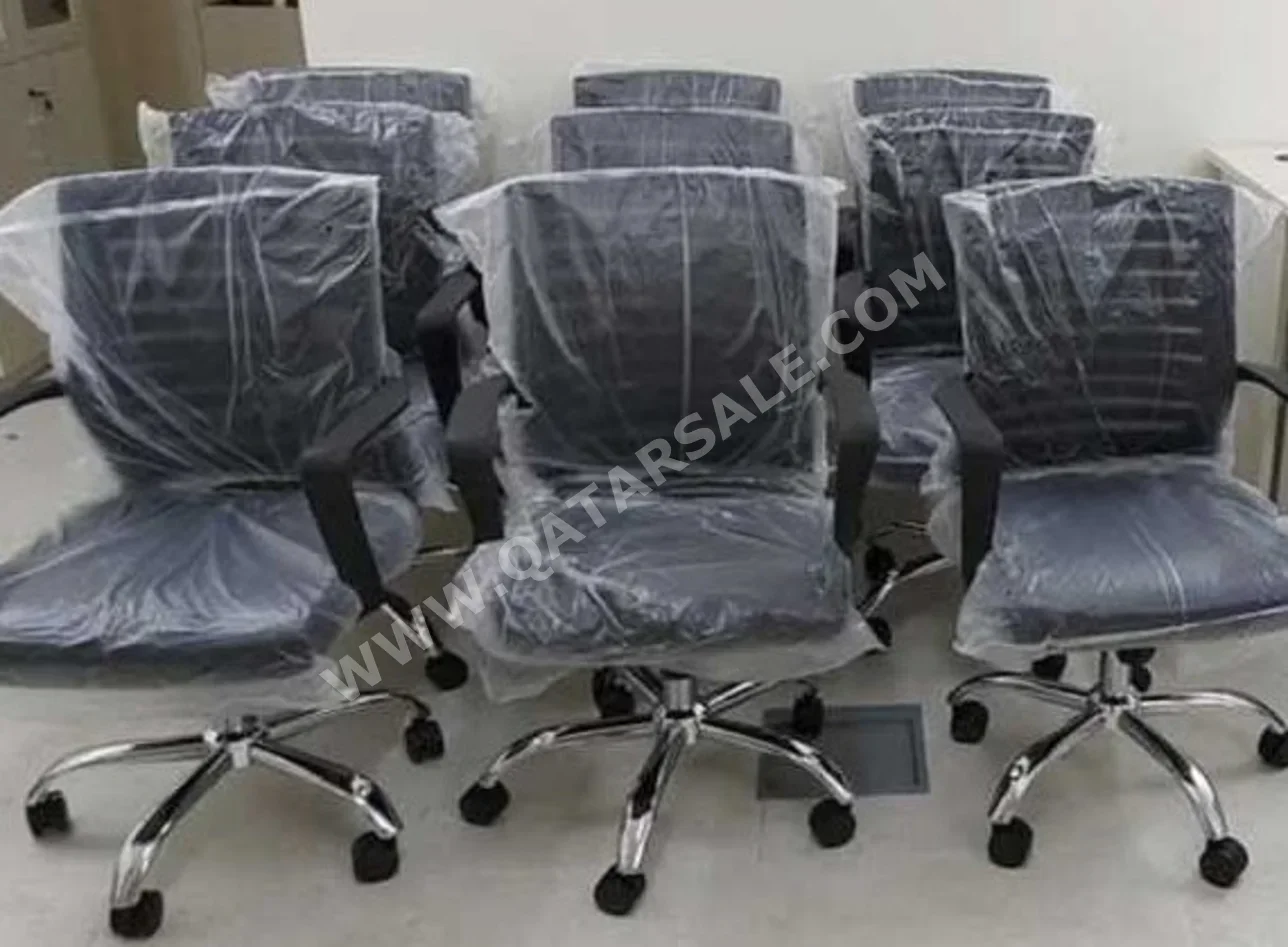 الكراسي والمقاعد - لايف ستايل - أسود - قطعة مفردة