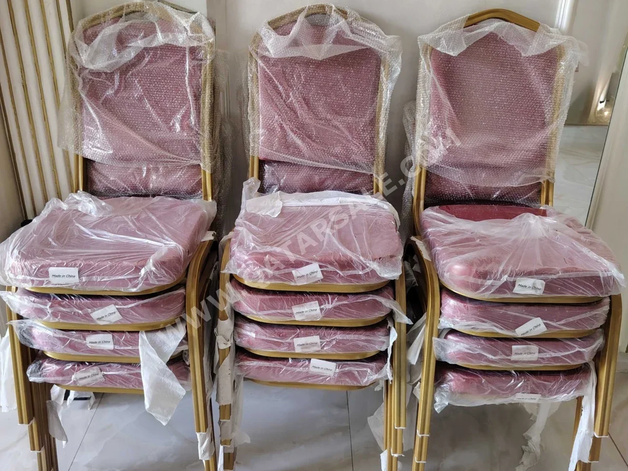 الكراسي والمقاعد - لايف ستايل - أحمر - قطعة مفردة