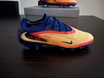 Sports Shoes Nike / Football for Men size 43