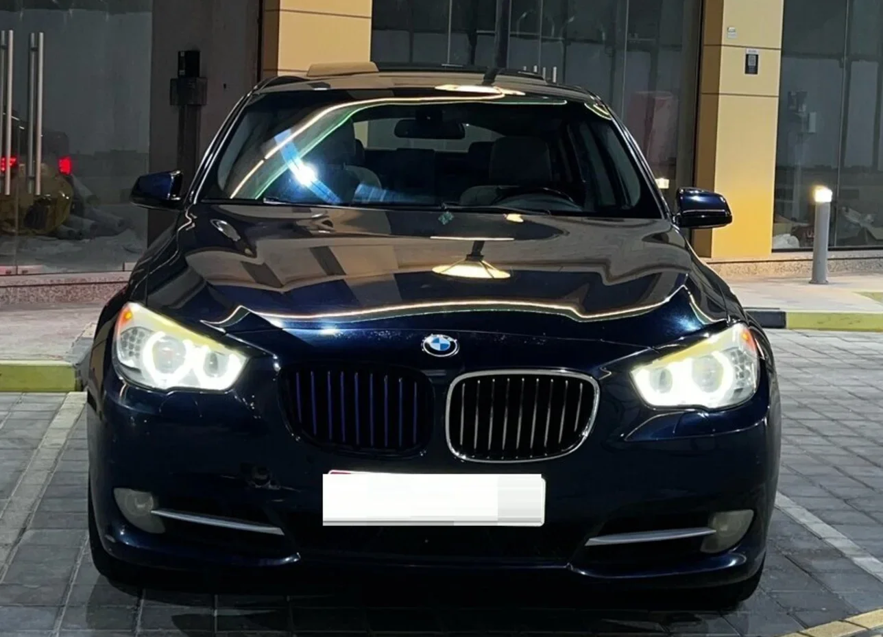 BMW 5-Series 535i GT 2011 SMG 170,000 Km 6 Cylinder Rear Wheel Drive (RWD) Sedan Blue