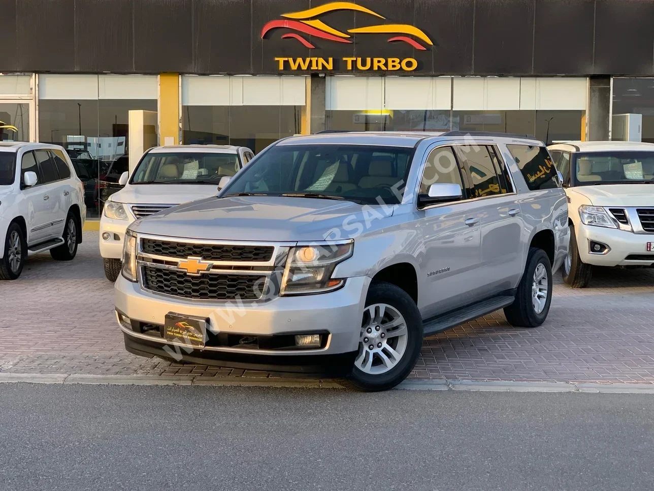 Chevrolet  Suburban  LT  2017  Automatic  277,000 Km  8 Cylinder  Four Wheel Drive (4WD)  SUV  Silver