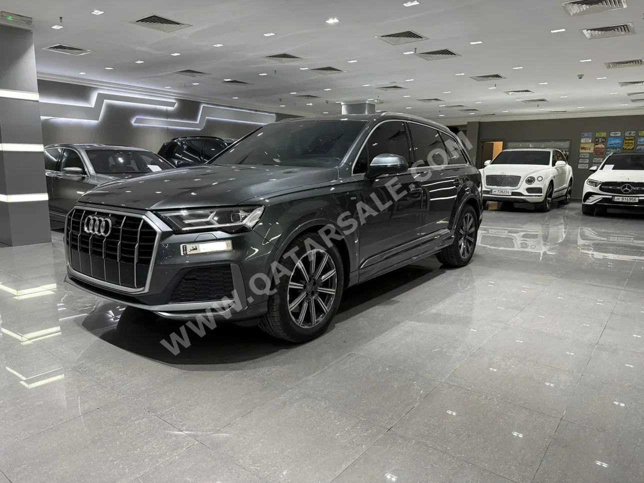 Audi  Q7  S-Line  2021  Automatic  100,000 Km  4 Cylinder  Four Wheel Drive (4WD)  SUV  Gray