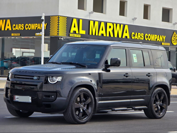 لاند روفر ديفيندر 110 اتش اس اي 2023 اوتوماتيك 63,000 كم 6 سلندر دفع رباعي اس يو في أسود تحت الضمان