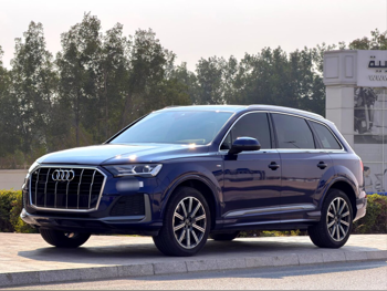Audi  Q7  2021  Automatic  45,000 Km  6 Cylinder  Four Wheel Drive (4WD)  SUV  Blue