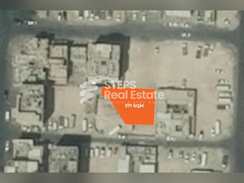 اراضي للبيع في الدوحة - الغانم -المساحة 371 متر مربع