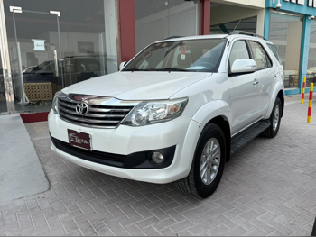Toyota Fortuner SR5 2013 Automatic 160,000 Km 6 Cylinder Four Wheel Drive (4WD) SUV White