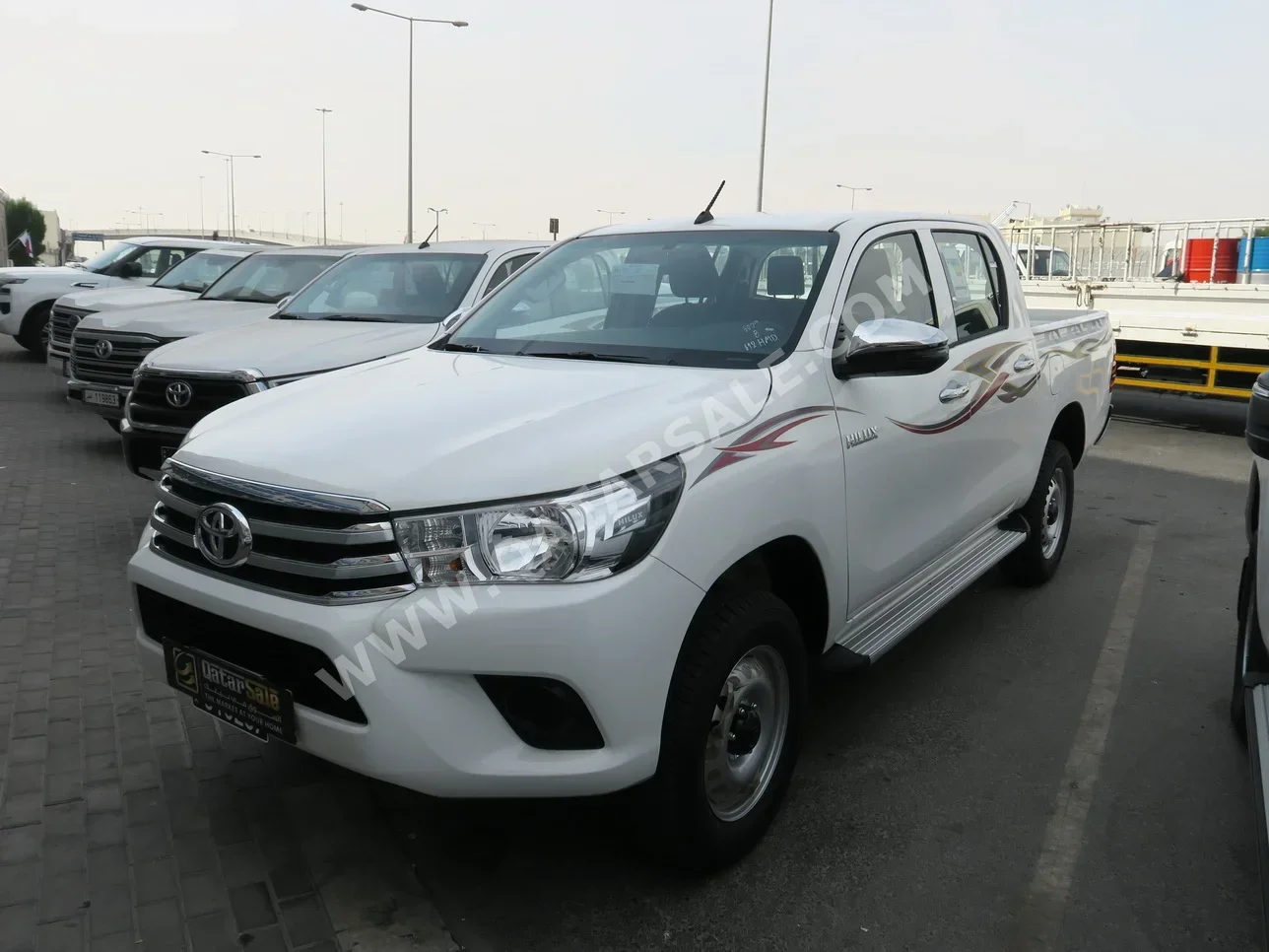 Toyota Hilux 2025 Automatic 0 Km 4 Cylinder Four Wheel Drive (4WD) Pick Up White With Warranty