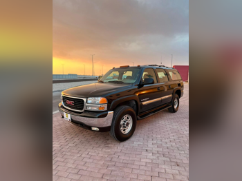 GMC Suburban 2005 Automatic 197,000 Km 8 Cylinder Front Wheel Drive (FWD) SUV Black